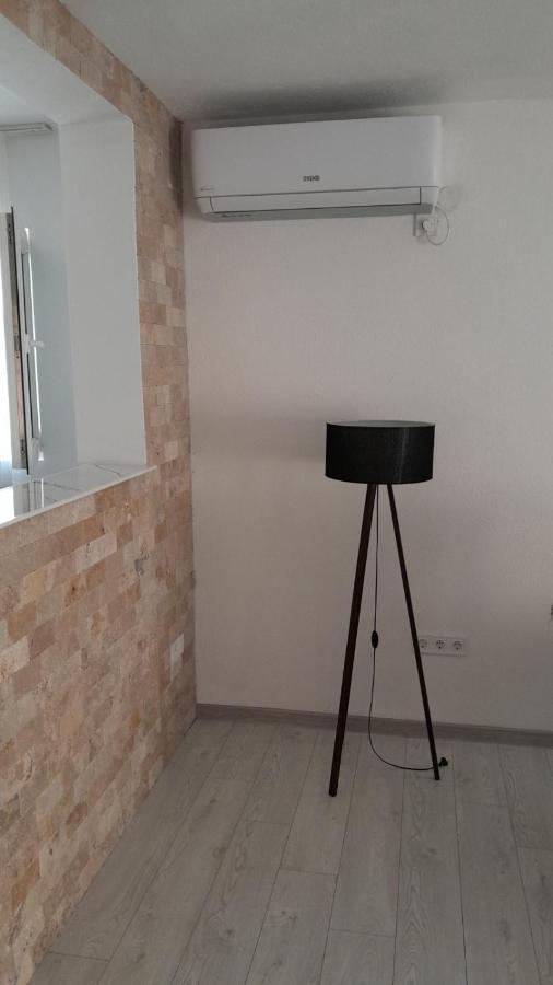 Bonaca - Bar Apartment Bagian luar foto