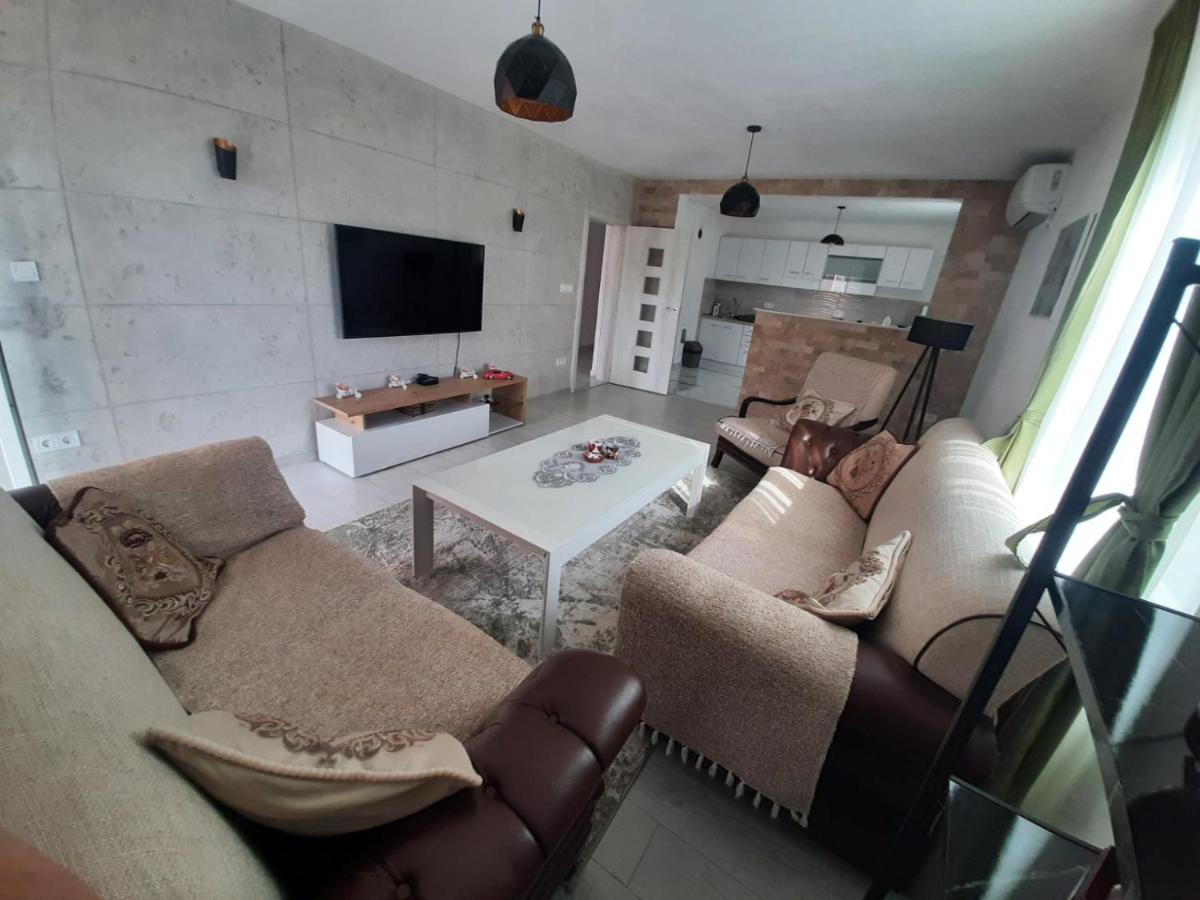 Bonaca - Bar Apartment Bagian luar foto