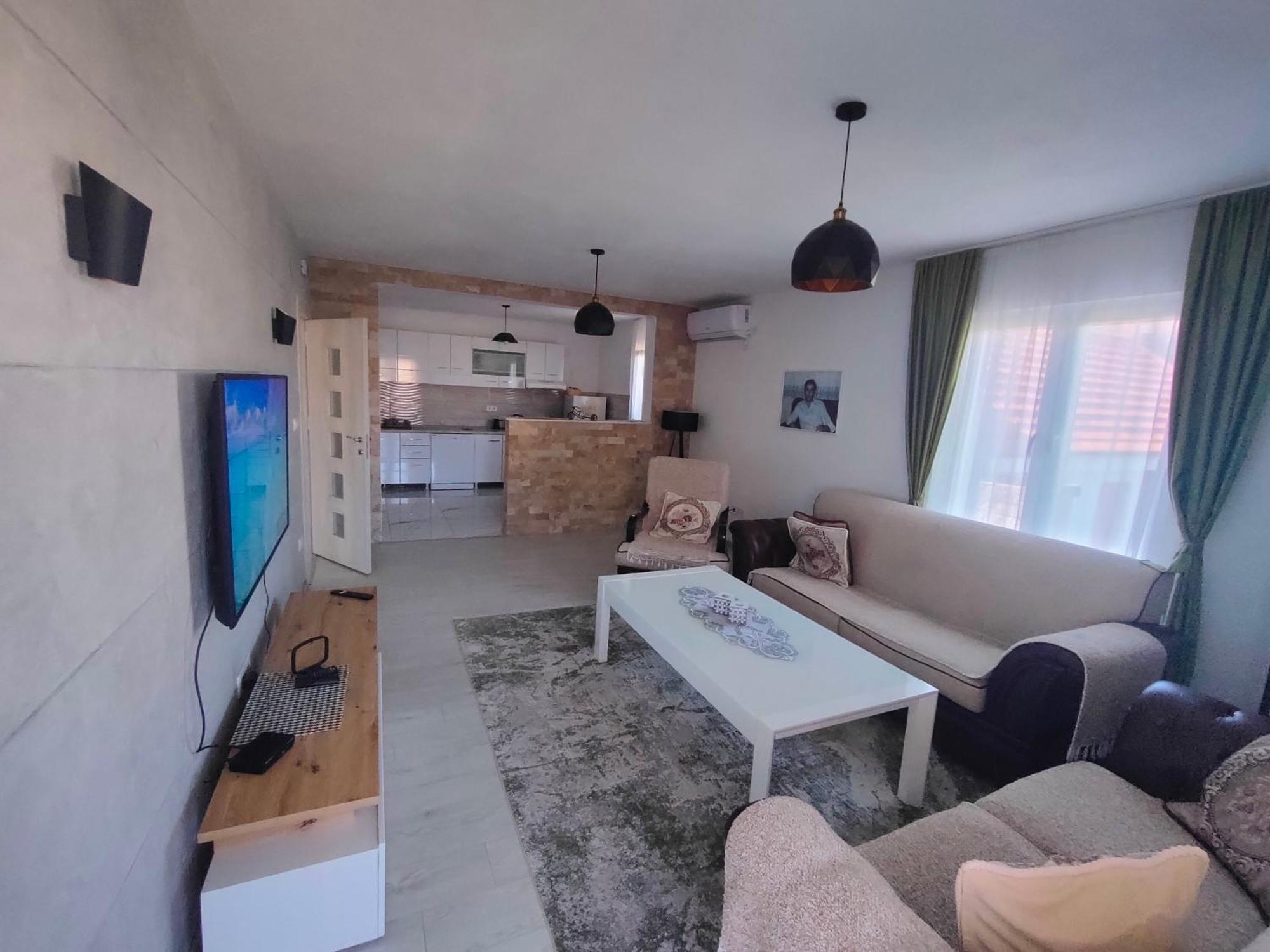 Bonaca - Bar Apartment Bagian luar foto